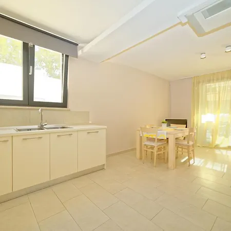 Apartment Marin
