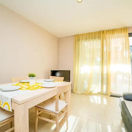 Apartment Marin Pula
