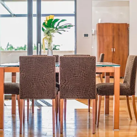 Apartment Marin *